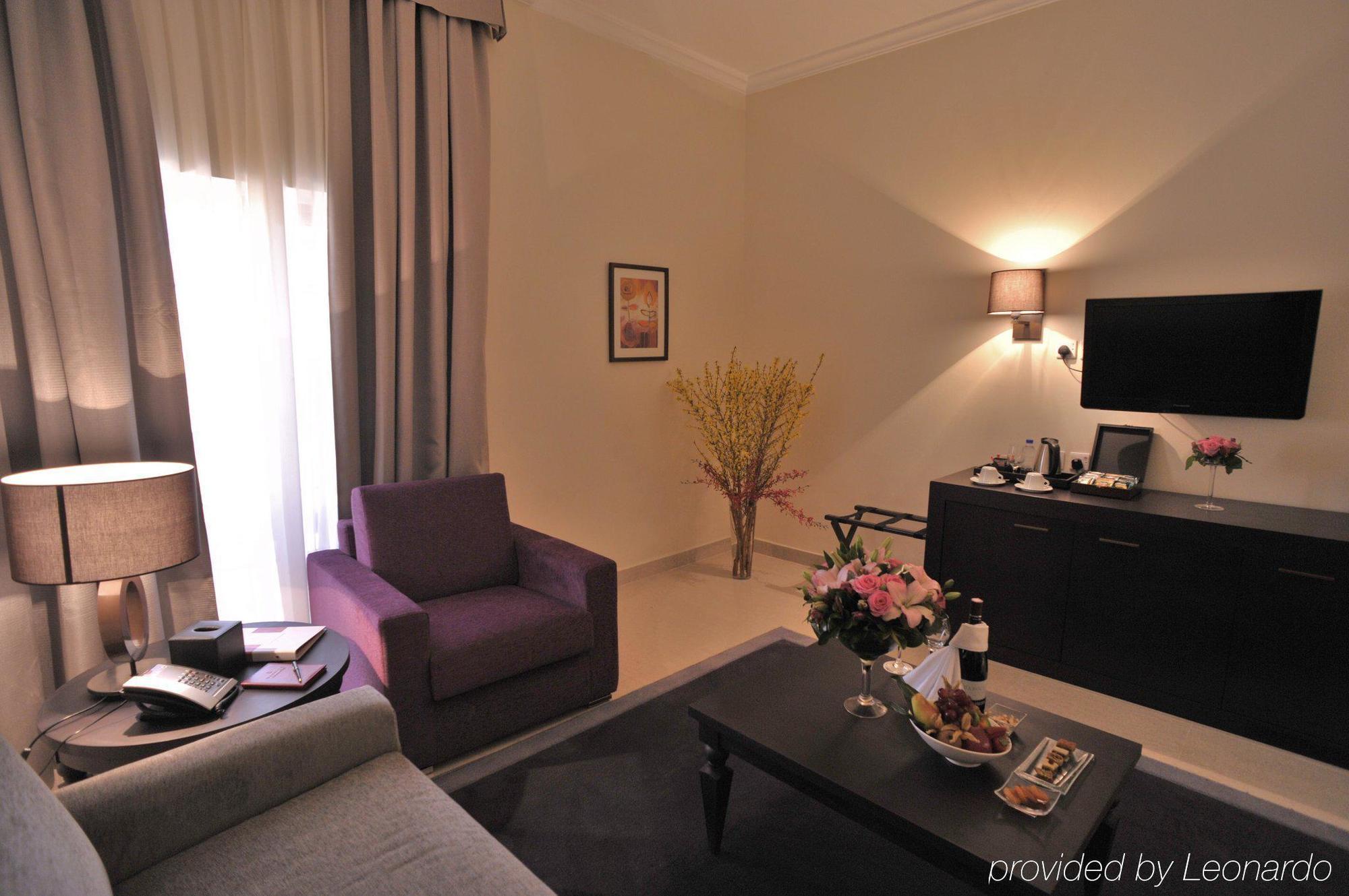 Il Palazzo Hotel And Suites 安曼 外观 照片